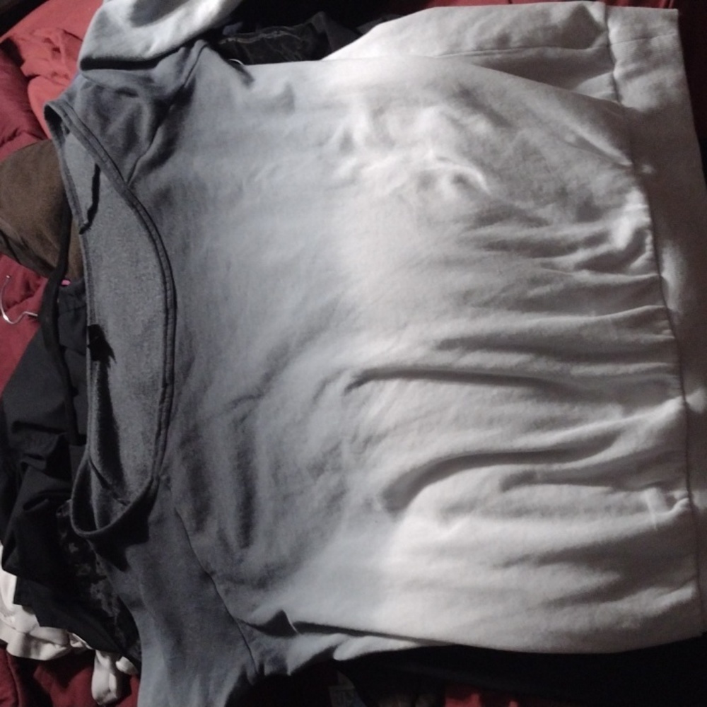 Off the shoulders sweat shirt